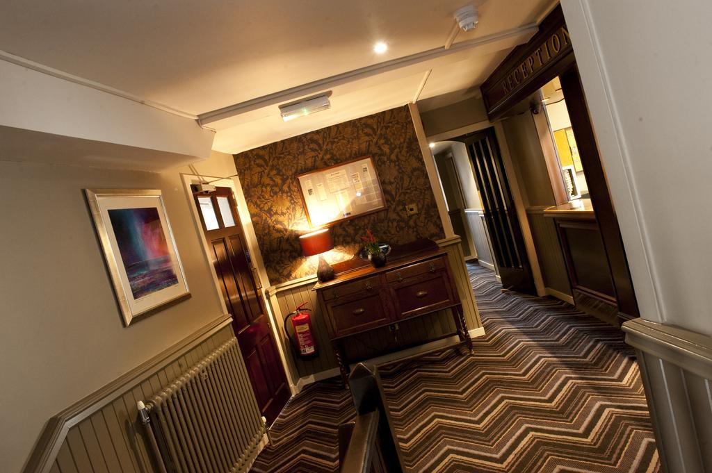 The Crown Inn Сторновэй Экстерьер фото